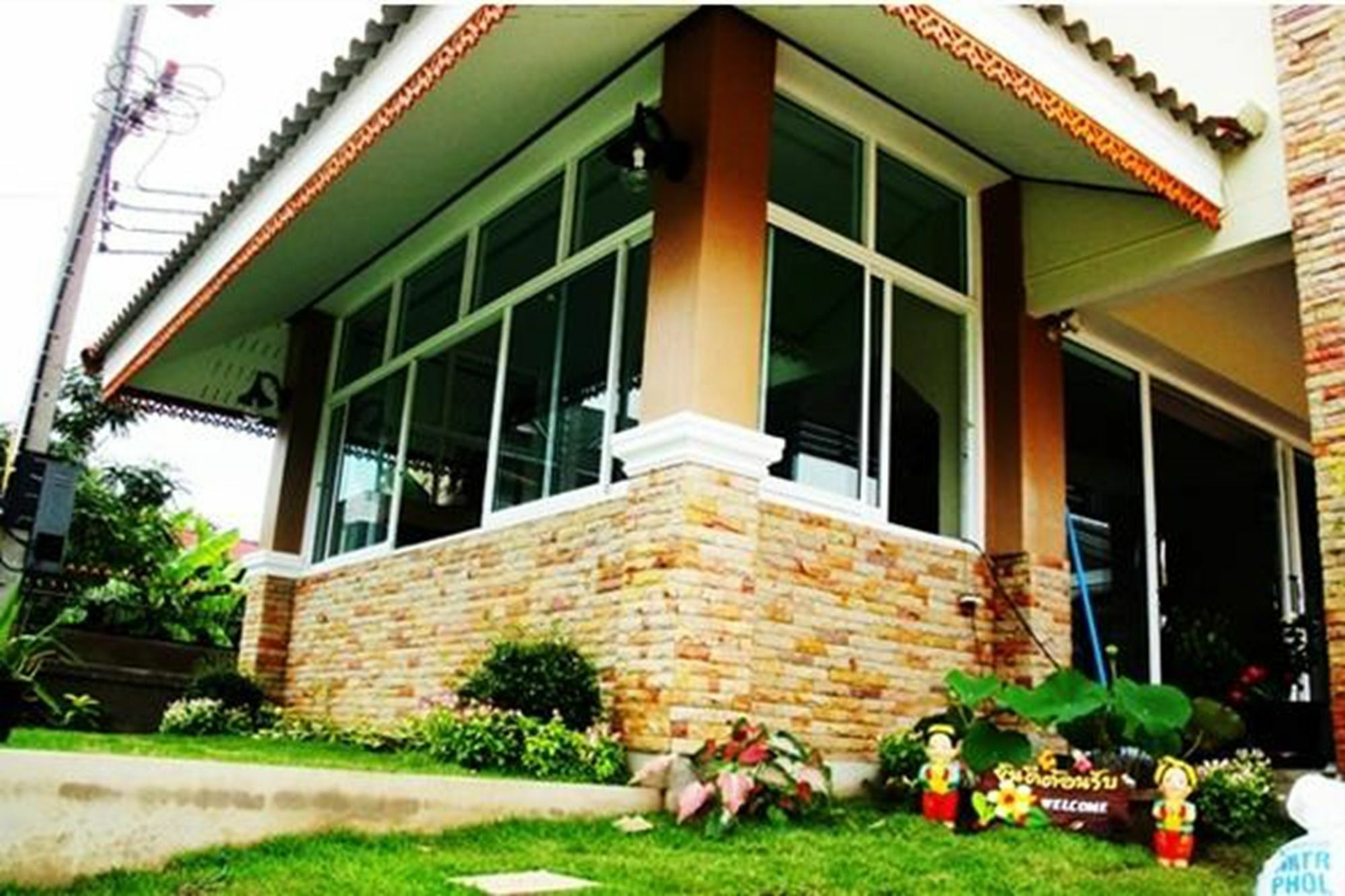 Nan Thara Place Exterior foto